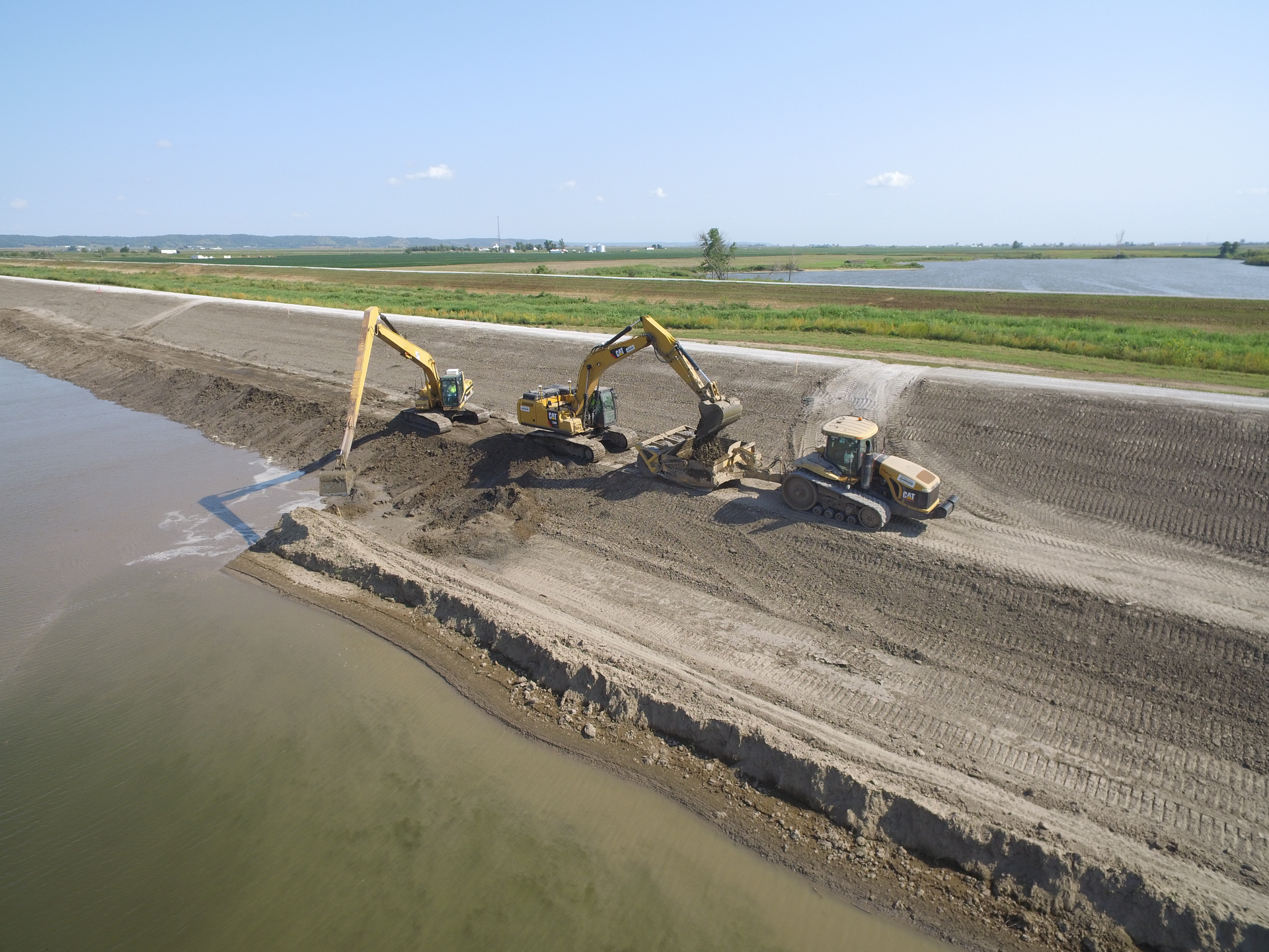 The 2011 and 2019 Nebraska floods helped Pruss Excavation up its equipment fleet and project management skills.